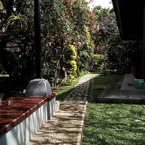 ** Affittacamere Madra Indonesia